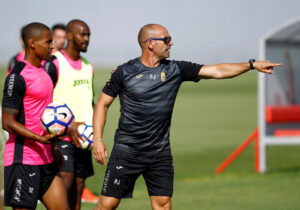 Com Paco Jémez o jogo tem sentido único e a animação está garantida.