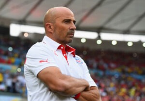 Substituir o Sr. Liga Europa nunca será fácil mas Sampaoli é homem para isso, se lhe derem tempo.