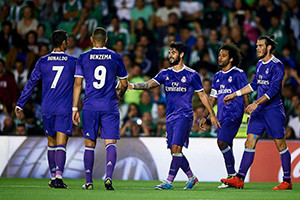 Merengues goleiam em casa do Real Betis.