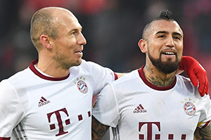 Vidal e Robben dão vitória a Bayern de Munique ao cair do pano.