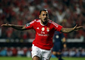 MItroglou Benfica