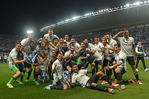 Real Madrid conquista o seu 33º título de campeão em Espanha, o primeiro das últimas 4 épocas.