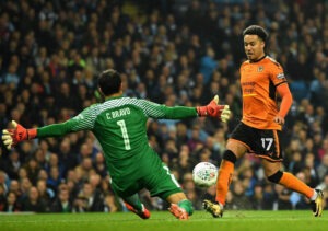 Os Wolves obrigaram o City a ir aos penáltis para seguir em frente na Taça EFL.