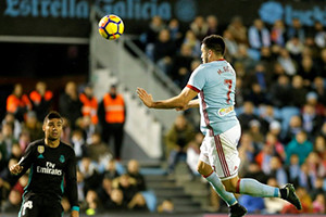 O lance em que Maxi Gómez fechou as contas da partida.